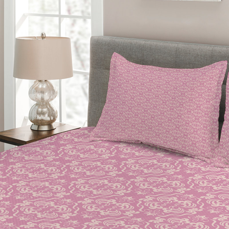 Traditional Polyester Damask Coverlet, King Bedspread + 2 Shams
