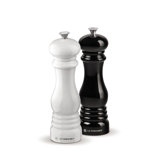 Le Creuset Set of 2 Salt and Pepper Mills