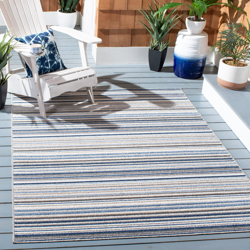 Striped Indoor / Outdoor Area Rug, Rectangle 135 x 196 cm
