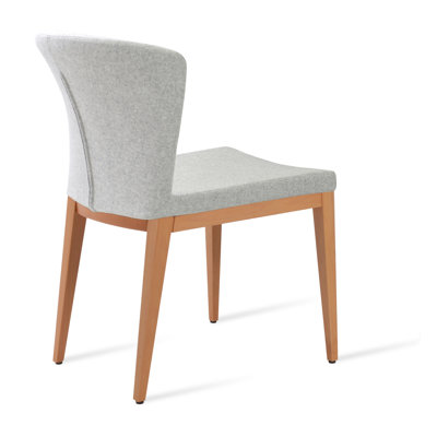 Chaise Capri
