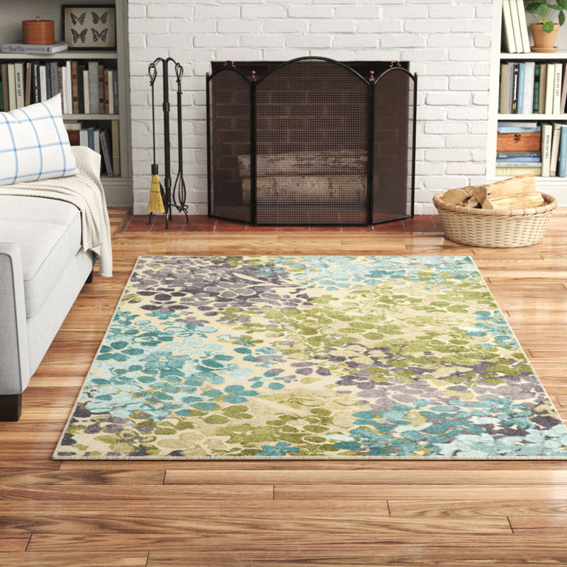 SantaCruz Blue/Green Traditional Floral Area Rug, Rectangle 5' x 8'