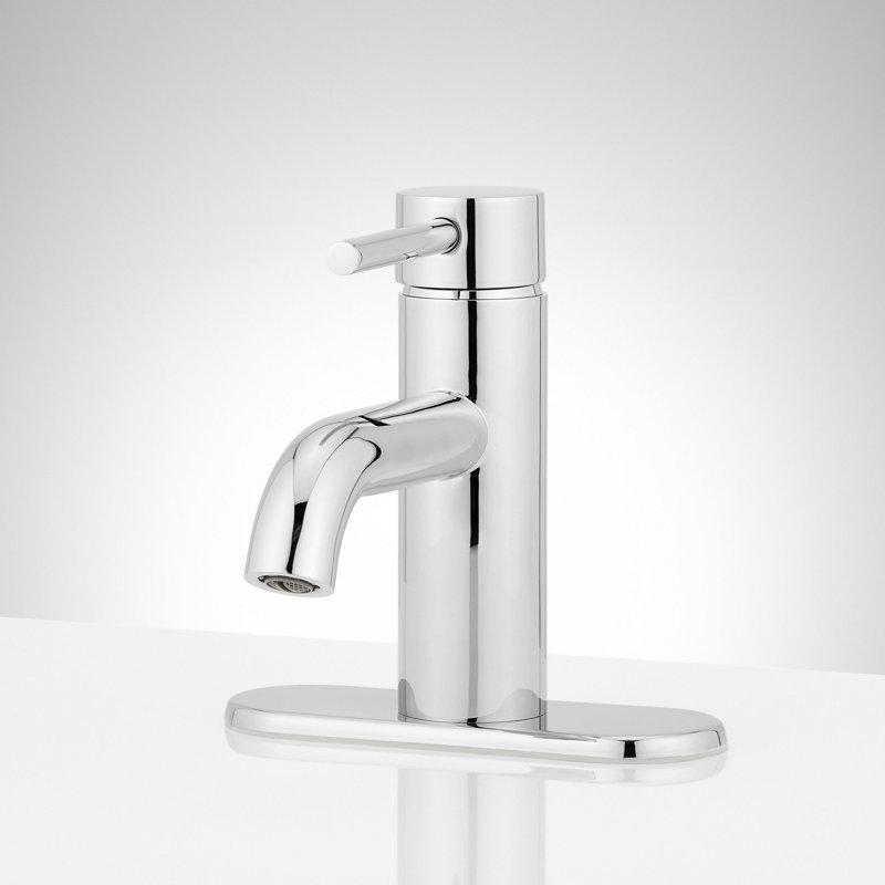 Lexia 1.2 GPM Centerset Bathroom Faucet, Chrome