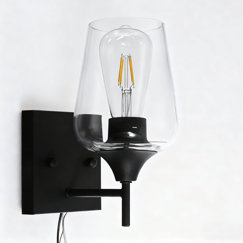 Herriman Armed Sconce, Clear, Matte Black
