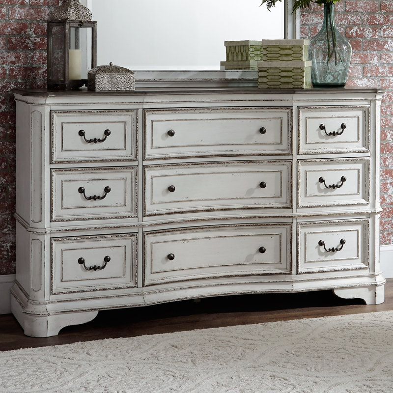 Magnolia Manor White 9-Drawer Traditional Dresser with Felt Lined Drawers