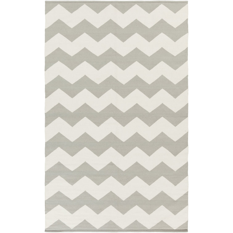 Murguia Wool Chevron Indoor Rug