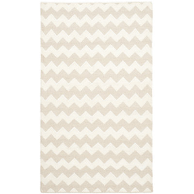 Mccall Hand Woven Flat Weave Wool/Banana Silk/Cotton Chevron Rug in Beige/Ivory
