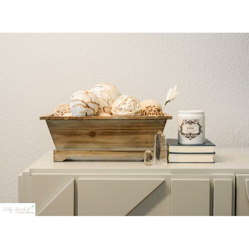 Pocola Wood Elevated Planter