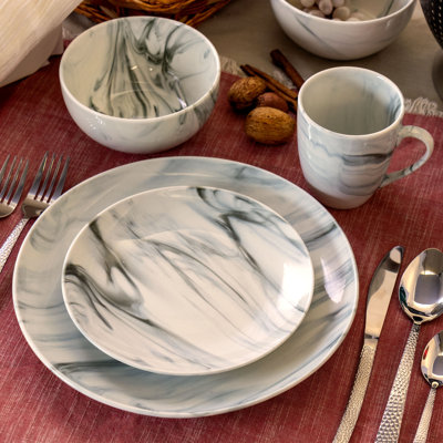 16 Piece Stoneware Dinnerware Set - Service for 4