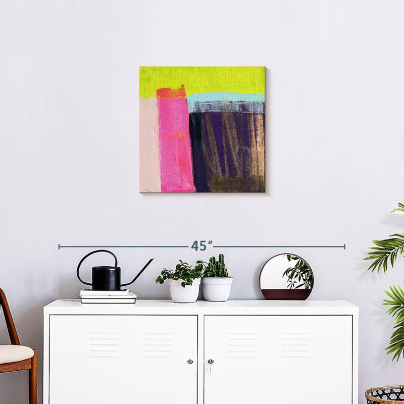Avery With View, 20" H x 20" W
