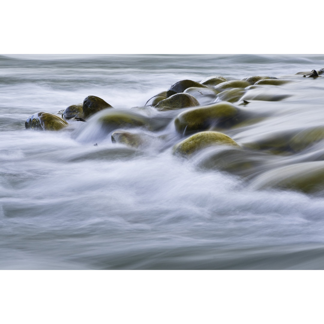 Tranquil Stones von Coryz - Leinwandbild