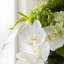 Ornements de fleurs simulées