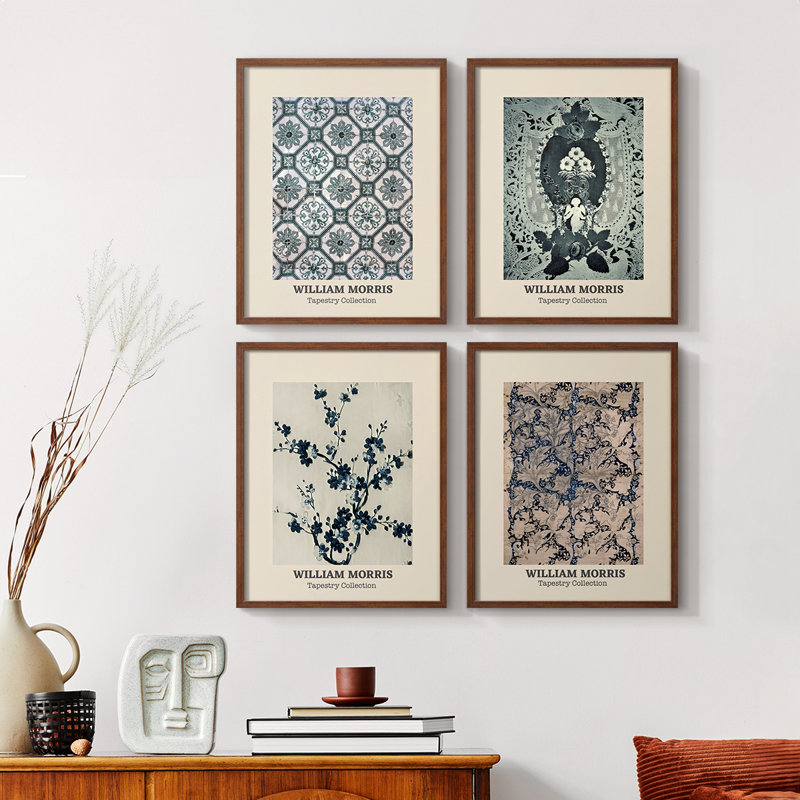 «William Morris XXVI», ensemble de 4 reproductions encadrées, H 44 po x l 14 po, Noyer