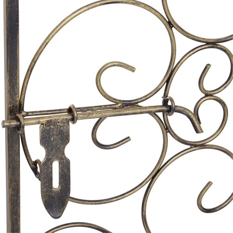 Étagère à vin verrouillable en fer forgé - Bronze antique, capacité de 45 bouteilles, construction robuste, 45,6 cm (l) x 36,5 cm (p) x 132 cm (h), avec serrure, touche moderne.