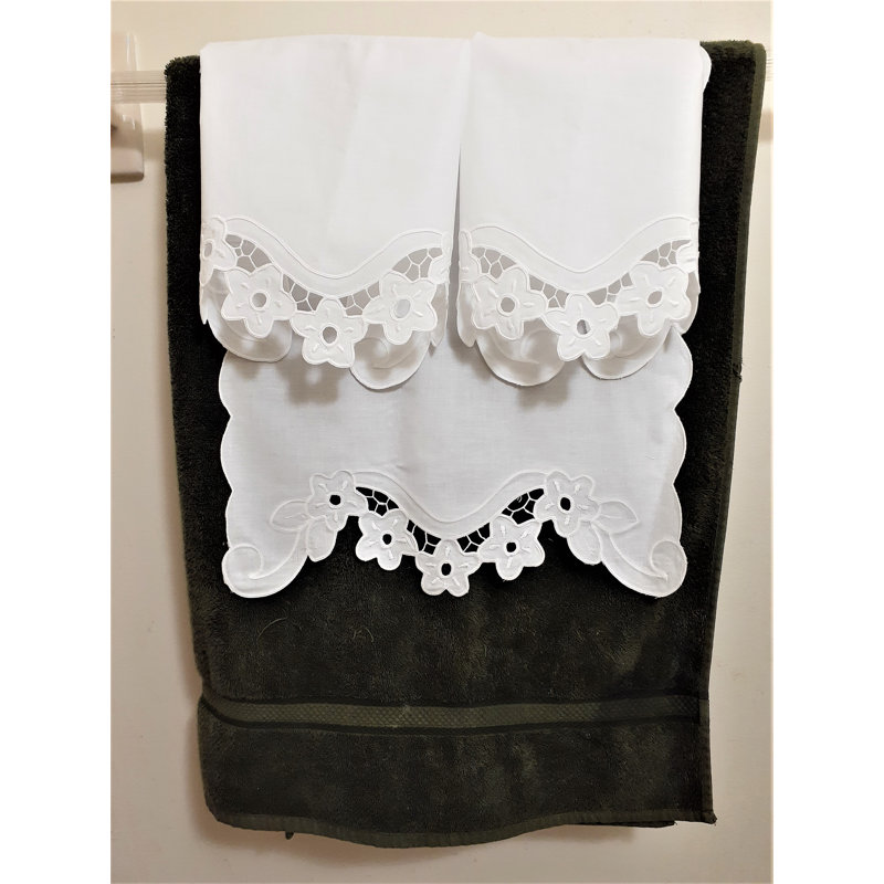 Débarbouillette brodée 100% coton Cherry Blossoms