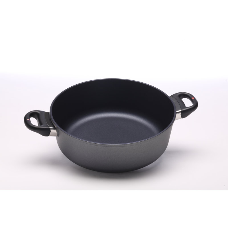 Non-Stick Aluminum Round Braiser with Lid, 5.3 Qt.