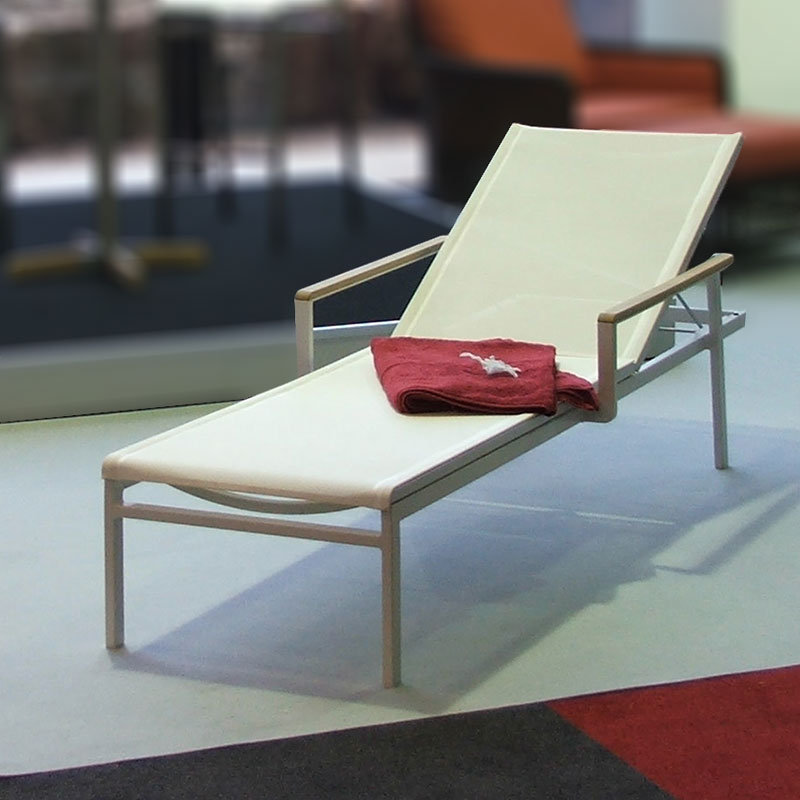 Aura Lounger , Graphite, Bronze platine