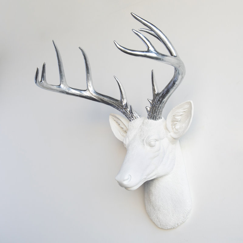 Grande décoration murale fausse tête de cerf naturalisée, Blanc / argent