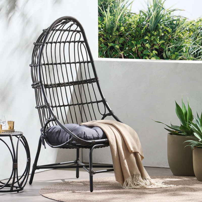 CHAISE ELON COCOON