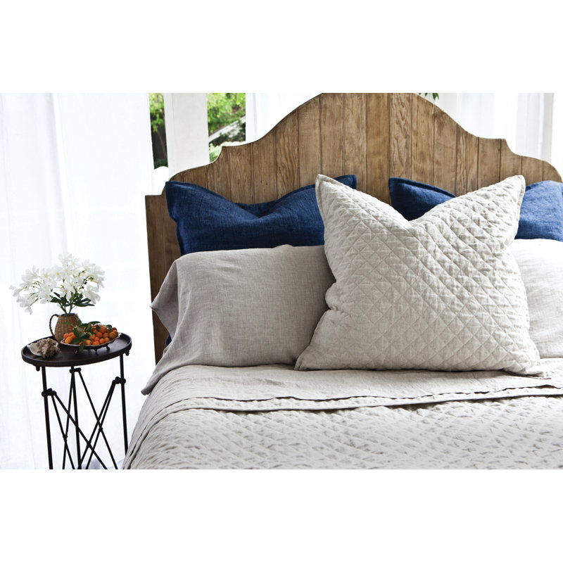 Hampton Buttons Sham, Flax, Standard