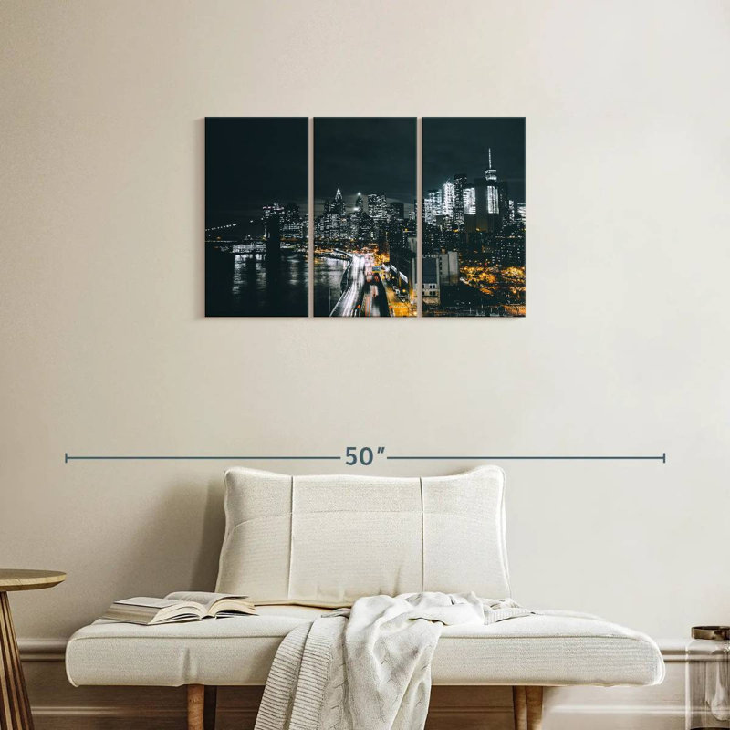 Sirci Late Night Manhattan NY, H 20 po x l 33 po
