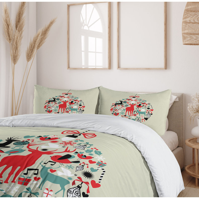 Beige and Red Christmas Reindeer Queen Duvet Cover Set