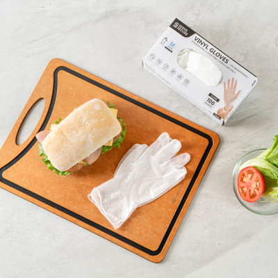 Restaurantware Disposable Vinyl Gloves 100 Count 9.05 x 3.74 Inches Clear Powder-Free Food Preparation Gloves, Clear Protective Plastic Latex-Free Medium for Food Handling
