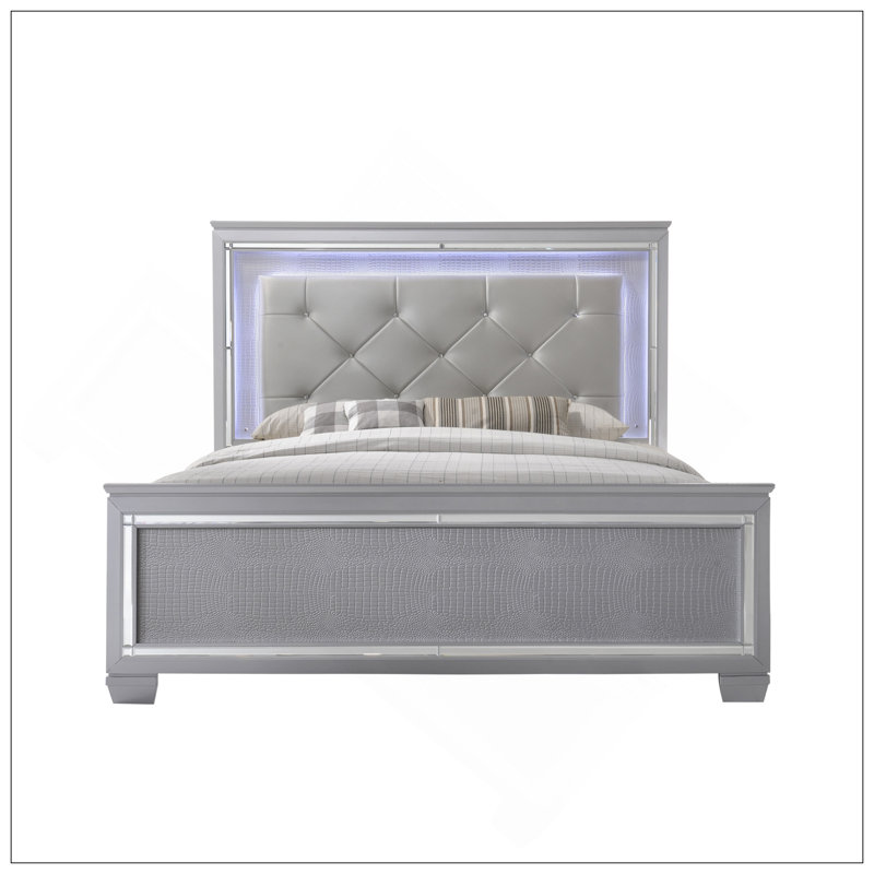 1pièce moderne grand lit à DEL avec revêtement en similicuir et panneau de pied biseauté avec accents de miroir et pied de lit texturé au fini beige argenté