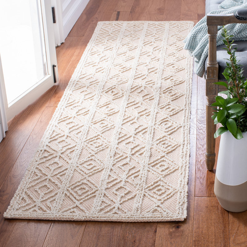 Compton Hand Tufted Performance Rug, Runner 2'3" x 8'