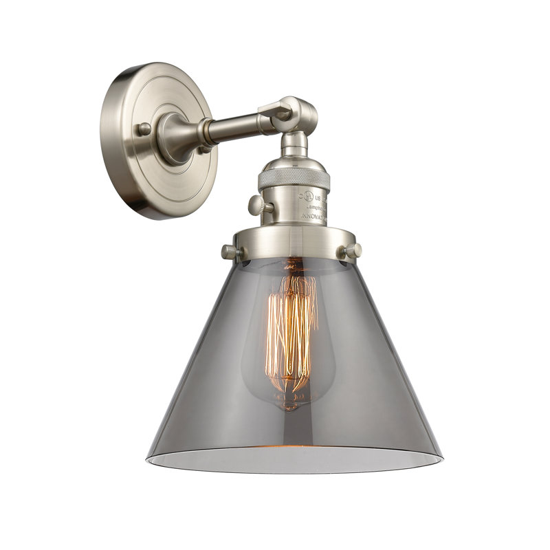 Applique murale 1 lumière Cone, Fumé, Ampoule incandescente rétro 60 watts, Nickel satiné brossé