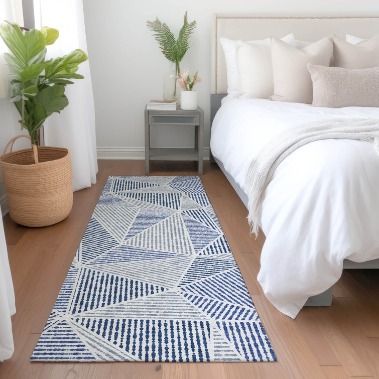 Itzayana Washable Geometric Indoor / Outdoor Rug