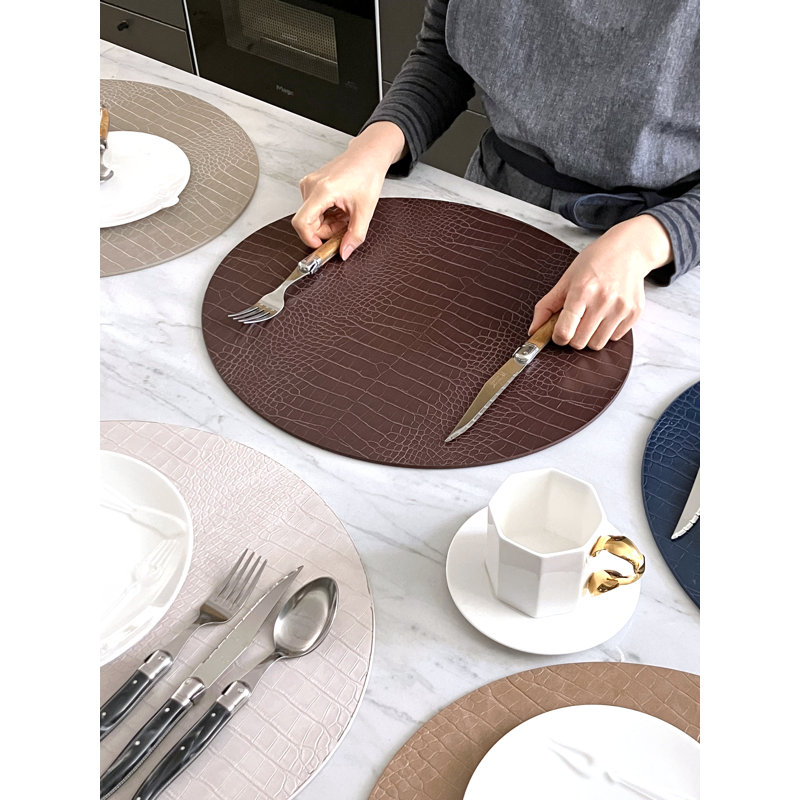 Dovi Faux Leather Oval Placemats