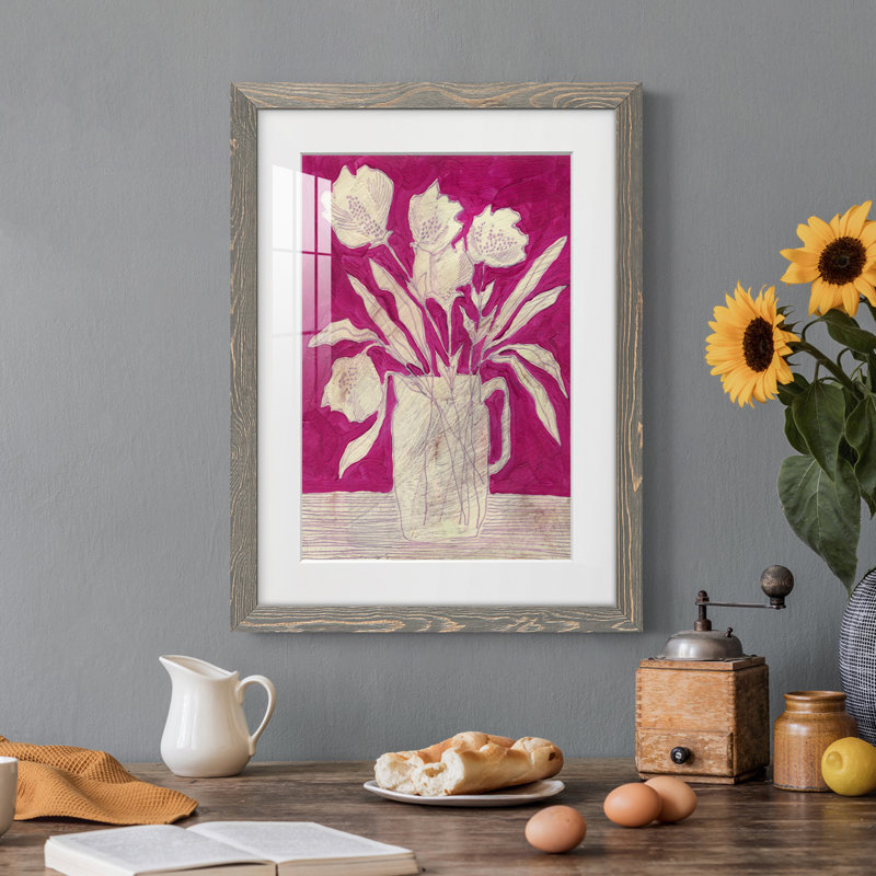 Fuchsia Arrangement II encadré mat - prêt à accrocher, Cadre gris, H 20 po x l 17 po x P 1 po
