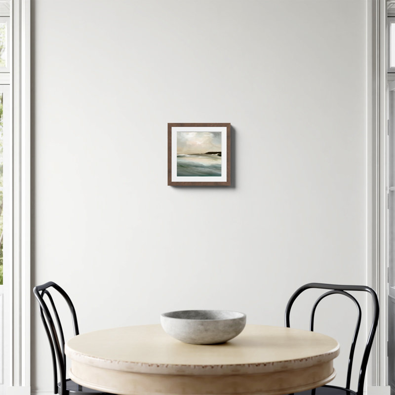 Impression Sennen Cove par Dan Hobday, H 12 po x l 12 po, Papier avec cadre photo noyer, Oui