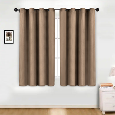 Panneaux de rideaux obscurcissants et isolants en polyester