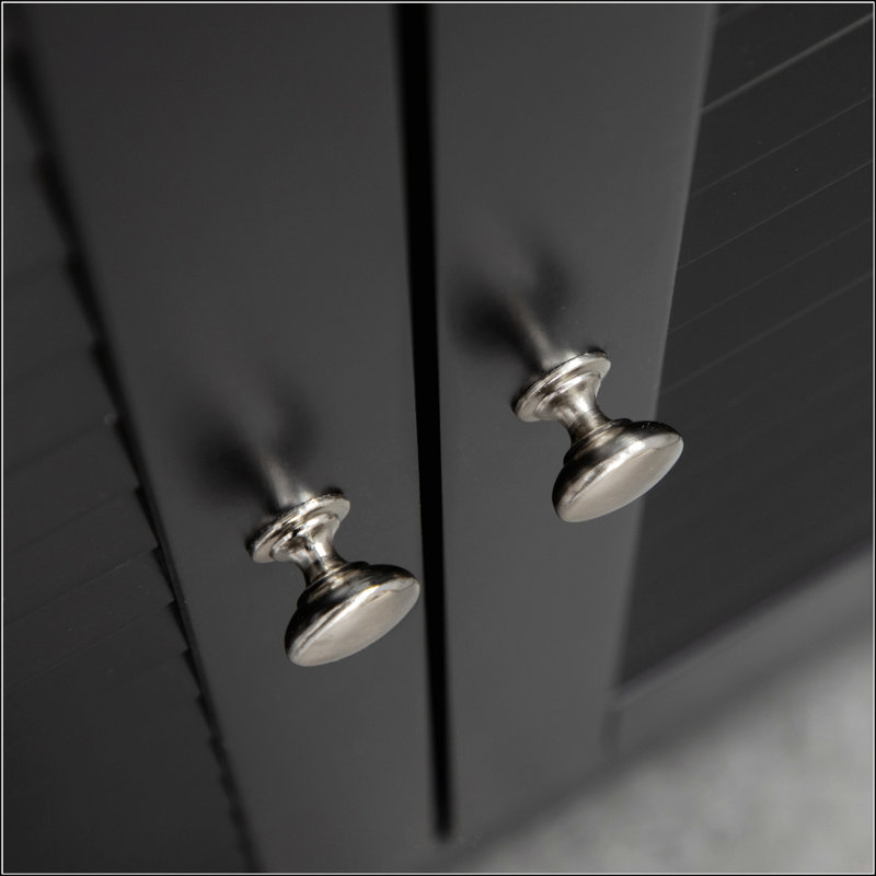 Grande armoire de rangement étroite pour salle de bain avec portes et tablette réglable