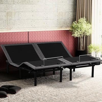 Base de lit réglable moderne très grand divisé. Unité de commande câblée. Moteurs silencieux pour la tête et le pied. Surface antidérapante. Supports de tête de lit. Capacité de poids de 750 lb. Noir Option de chambre à coucher en métal. Et dessus. 750 lb