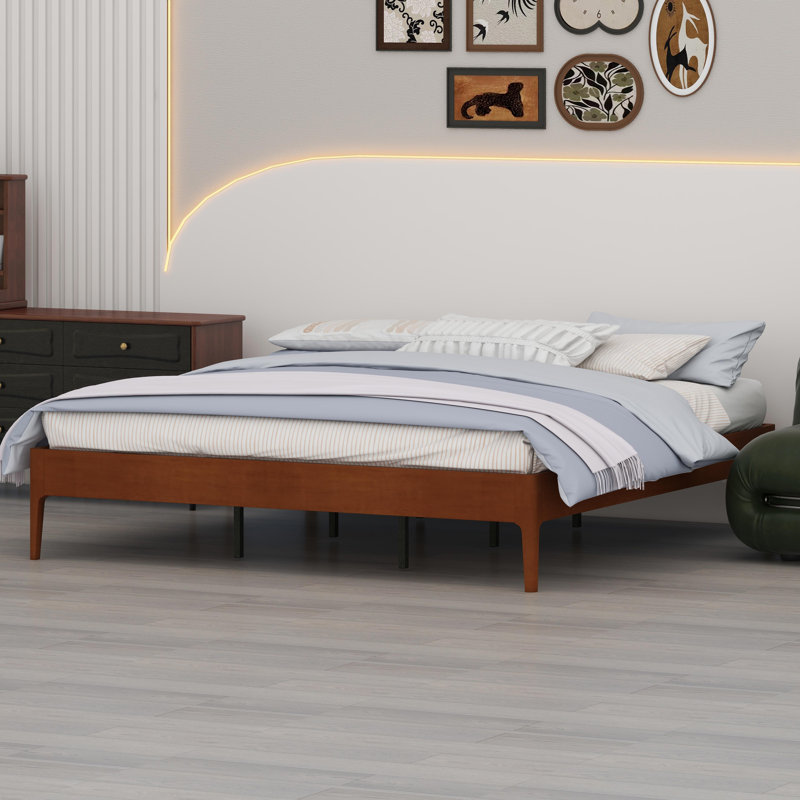 Base de lit contemporaine à profil bas avec base durable et configuration sans tracas, Brun