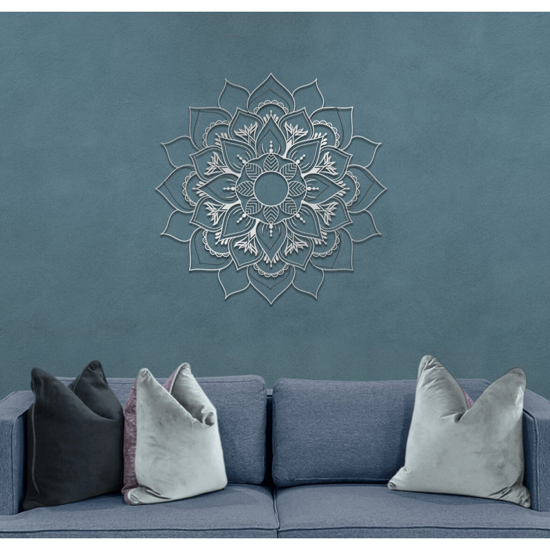 Metal Mandala Abstract Wall Hanging Decor, Creative Floral Metal Wall Art Home Decoration, Matte Silver