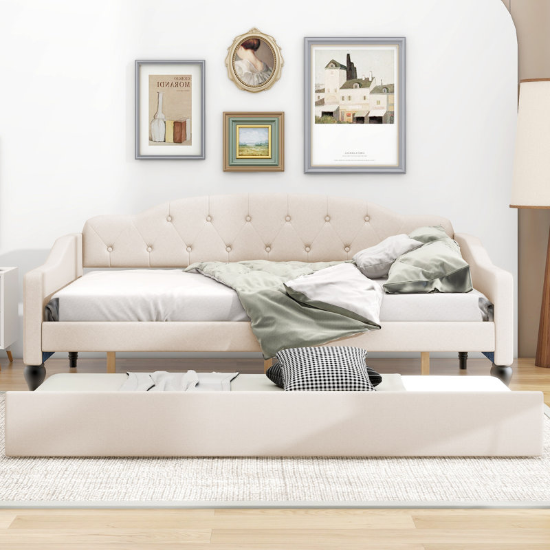 Upholstered Tufted Daybed With Trundle
