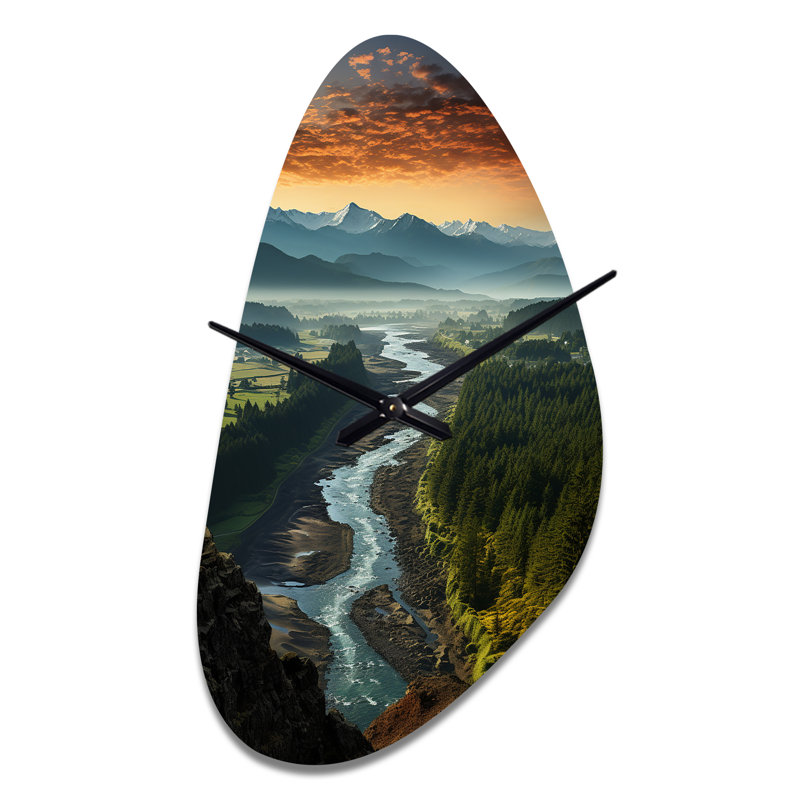 Oregon River Landscape III - Oregon Unique Shape Metal Wall Clock, Yellow Asymmetrical Wall Clock Print, Moyenne