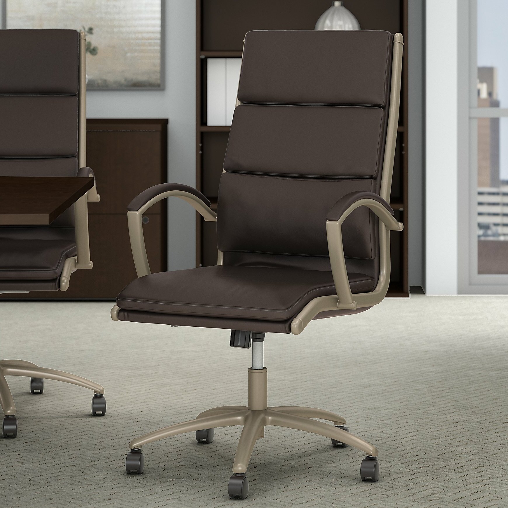 Modello high back online executive chair