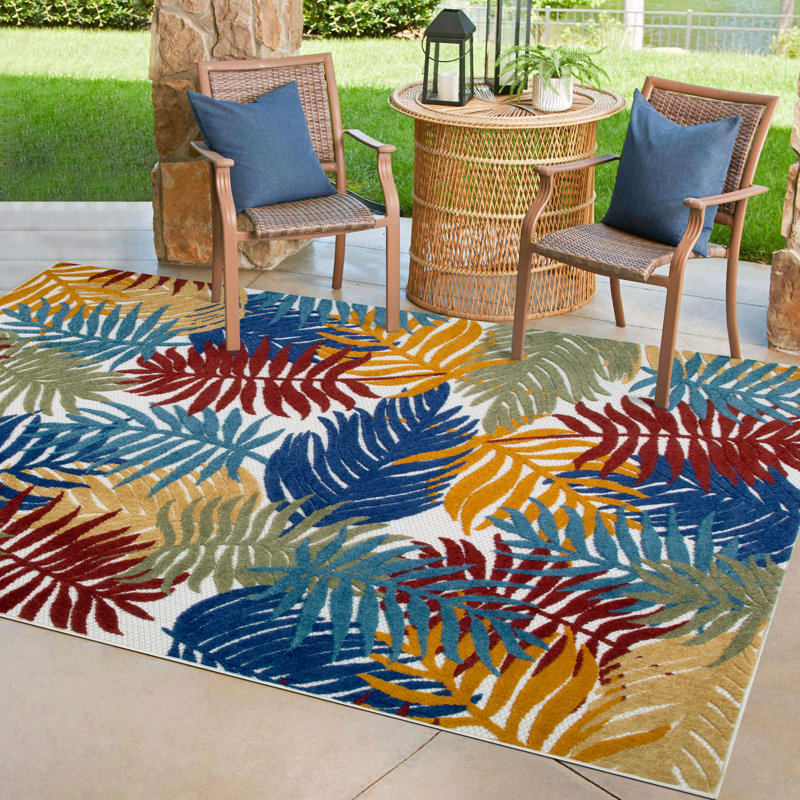 Floral Indoor Area Rug in Multicolor, Rectangle 3' x 5'