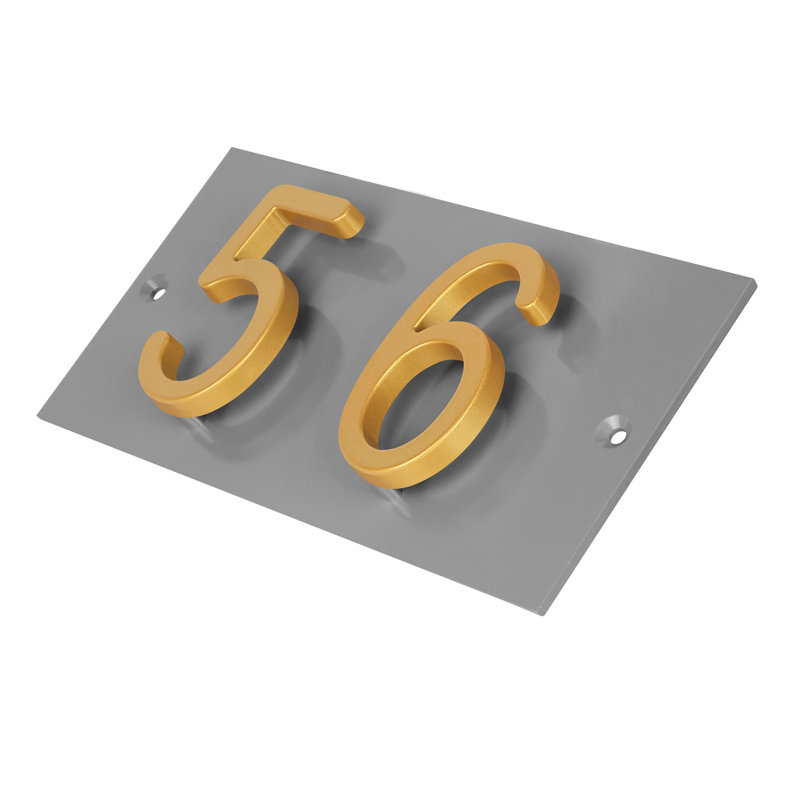 Plaque d'adresse horizontale flottante en aluminium Royal Shade - numéros de maison personnalisés à 2 chiffres pour des espaces intérieurs et extérieurs élégants