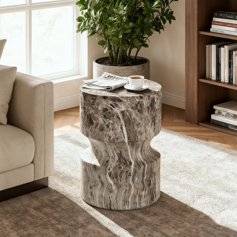 Tables de bout d'extérieur en ciment pour patio, table d'appoint de jardin en faux terrazzo, petite table d'appoint ronde moderne pour l'extérieur, tabouret de jardin en souche d'arbre pour l'intérieur et l'extérieur