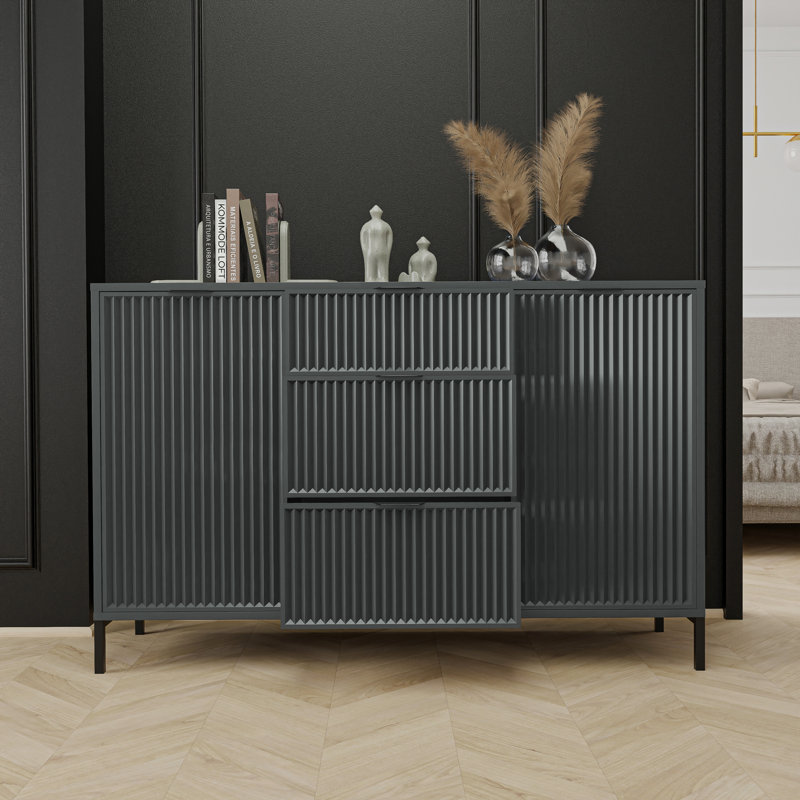 Barriner 135cm W 3 - Drawer Chest of Drawers, Green greenstone