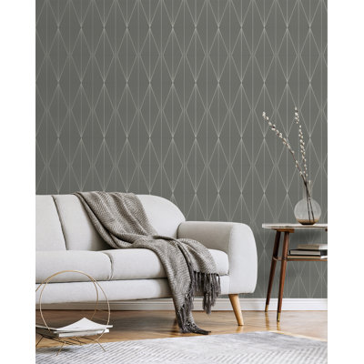 Adriannah Geometric Roll