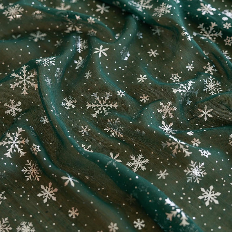 Chemin de table en flocon de neige à imprimé métallique en tulle de Noël, décoration de table de salle à manger pour la maison