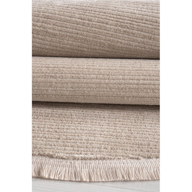 Round Rikie Solid Colour Machine Made Indoor / Outdoor Area Rug, Round 3'11"
