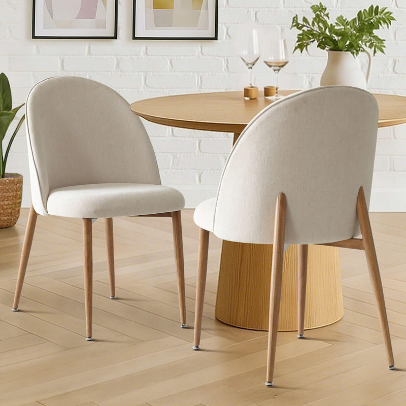 Chaise rembourrée avec pieds en métal, 	Pieds en chêne beige