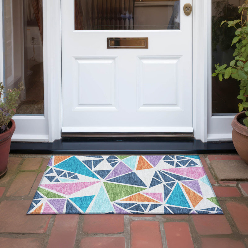 White Geometric Synthetic Washable Rectangular Rug 30" x 20"